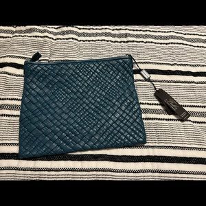 Falor leather clutch